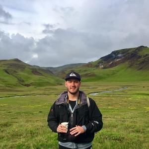 Meet your Posher, Riley